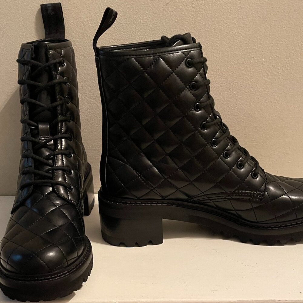 See By Chloe Jodie Black Leather Ankle Boots-Size 41 NIB